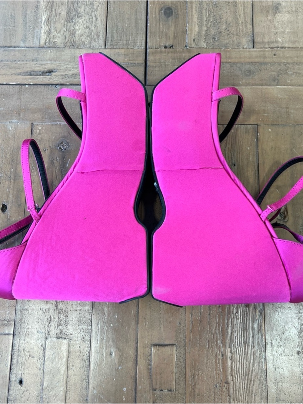 AZALEA WANG TOUCH THE SKY WEDGE Platform SANDAL Size 10 Fuchsia Satin Strappy - Picture 5 of 16
